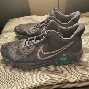 Nike Shoes Kevin Durant size 9.5